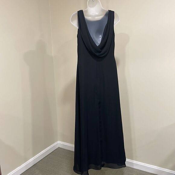 NWOT Arianna by Rachel Kaye black beaded evening gown dress.  Size 8P M medium - Picture 3 of 9